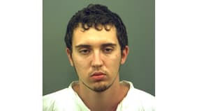 Patrick Crusius, 21 ans, pose pour une photo d'embauche le 4 août 2019 à El Paso, au Texas.