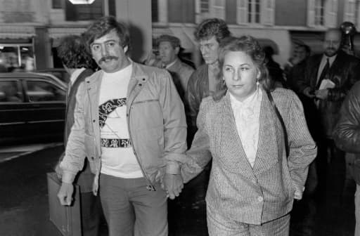 Bernard Laroche et son épouse Marie-Ange Laroche arrivent au Palais de Justice d'Epinal, le 25 mars 1985 Bernard Laroche et son épouse Marie-Ange Laroche arrivent au Palais de Justice d'Epinal, le 25 mars 1985