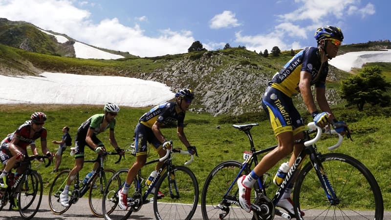 Alberto Contador, à droite, a subi la loi de Chris Froome lors de la 8e étape du Tour de France