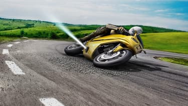 Un risque de déraper dans un virage? Pas de problème votre rétrofusée s'active pour stabiliser votre moto. Une innovation sur laquelle Bosch travaille actuellement.