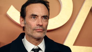 L'acteur français Anthony Delon pose avant la 50e édition de la cérémonie des César du cinéma à l'Olympia à Paris le 28 février 2025.