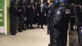 Les forces de l'ordre à Geoffroy-Guichard