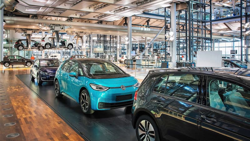 Volkswagen a été contraint de mettre en pause la production des voitures électriques à l'usine de Dresde (photo) et de Zwickau.