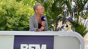 Elisabeth Borne sur le plateau de BFM Business à la REF du Medef le 28 aout 2023