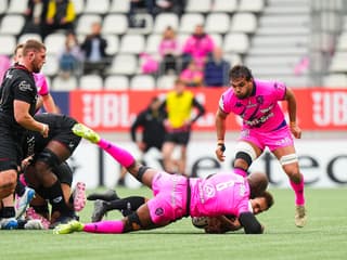 Le plaquage haut de Sékou Macalou, qui lui a valu un carton rouge, le 15 décembre 2024, lors du match Stade français - Saracens.