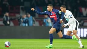 Kylian Mbappé avec le PSG face à l'OGC Nice le 13 mars 2024