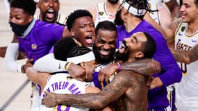 Les Lakers à la fête après leur sacre contre Miami