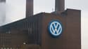 Dumping ou simple réussite? Le groupe Volkswagen surmonte la crise mieux que la concurrence française.