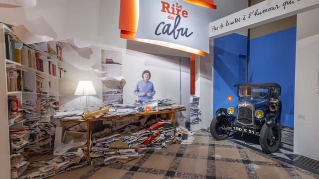 Visite virtuelle de l'exposition "Le Rire de Cabu", à l'Hôtel de ville de Paris, 