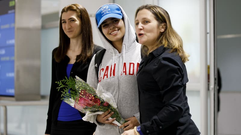 Rahaf Mohammed al-Qunun à son arrivée à l'aéroport de Toronto (Canada) le 12 décembre 2019