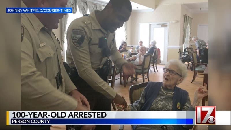 Pour ses 100 ans, une Américaine demande à être arrêtée par la police