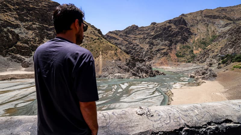 "Mafia de l'eau", réchauffement climatique: en Iran, la guerre au Moyen-Orient frappe un pays en pleine sécheresse