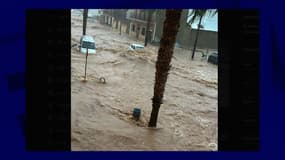 Une rue de Valence inondée après de fortes pluies, le 29 octobre 2024