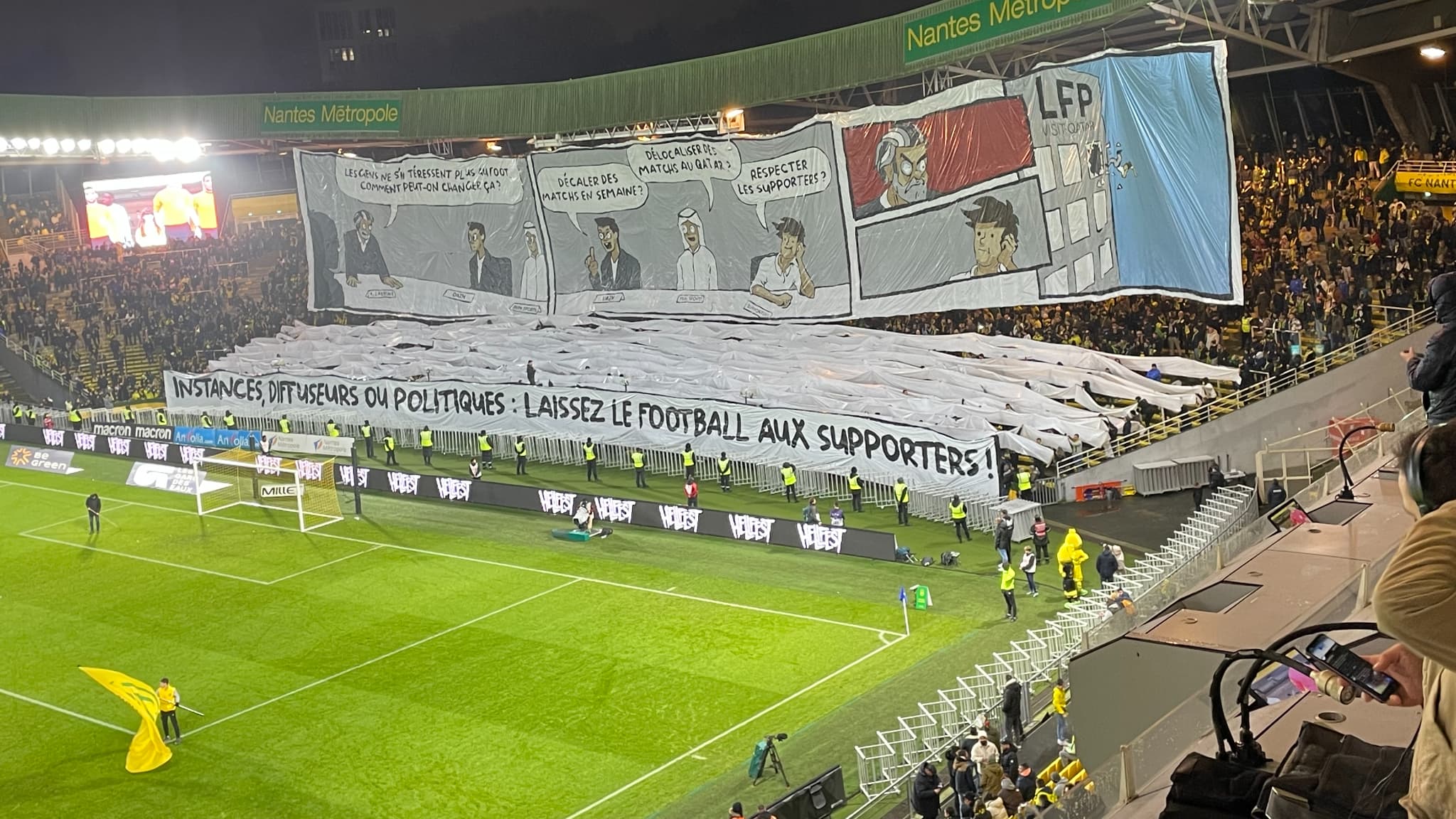 Le tifo des supporteurs de Nantes contre la LFP, 10 janvier 2025