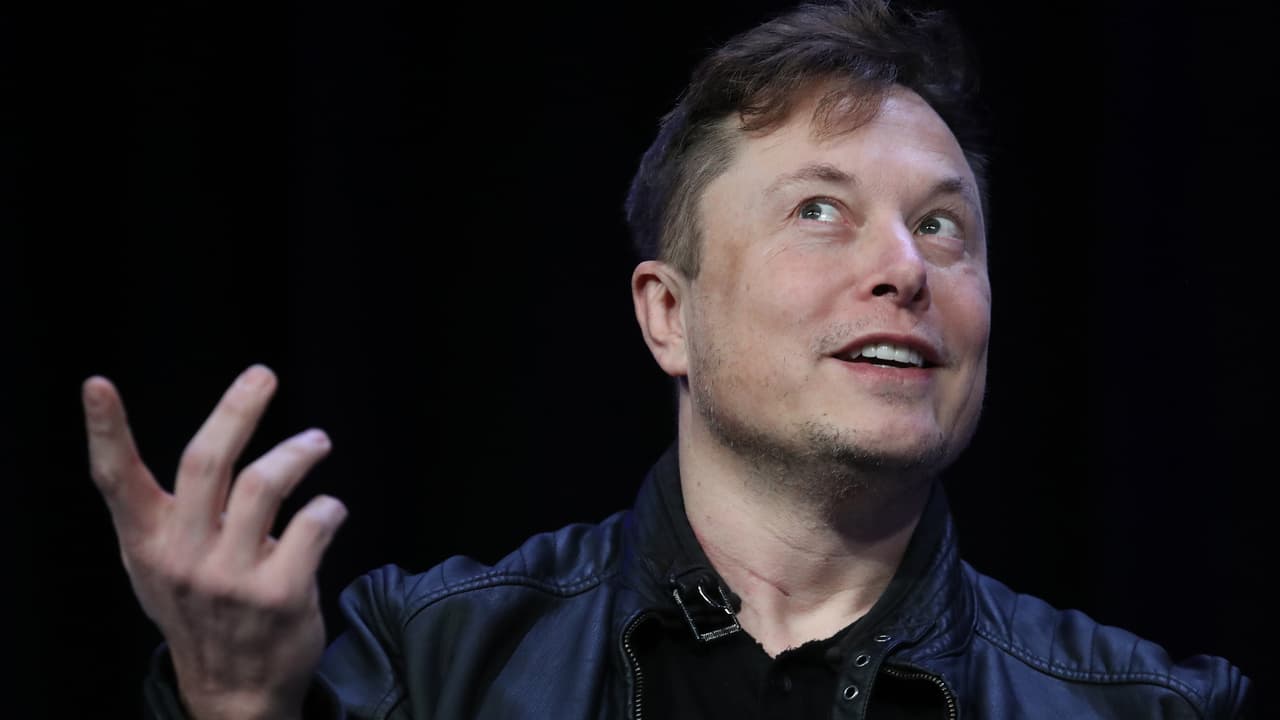Elon Musk a gagné 88 milliards de dollars en 2020 et devient la