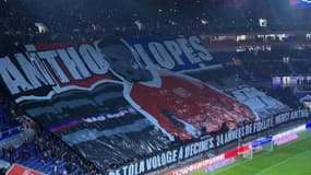 Le tifo des Bad Gones pour Anthony Lopes, le 18 janvier 2025