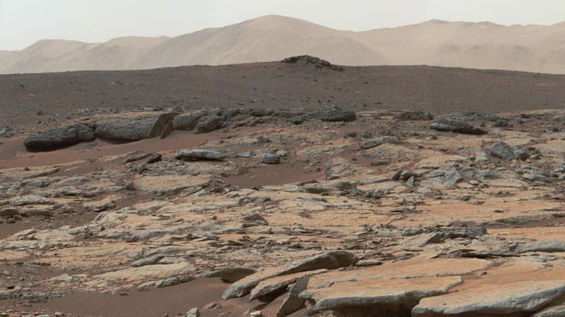 Image de Mars transmise par Curiosity, le 9 décembre 2013.