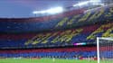 L'hymne du Barça avec un magnifique tifo au Camp Nou
