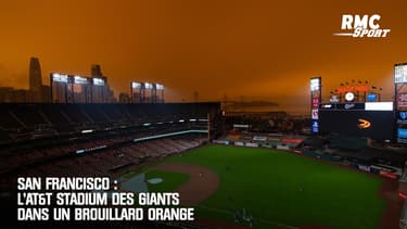 San Francisco : L'AT&T Stadium des Giants dans un brouillard orange