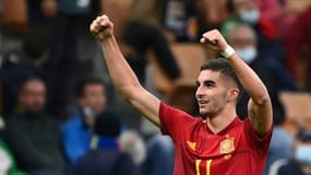 La joie de l'attaquant espagnol Ferran Torres, après son but marqué contre l'Italie, lors de la demi-finale de la Ligue des nations, le 6 octobre 2021 au Stade San Siro à Milan