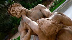 Statue de la fontaine des jardins de l’hôtel de ville de Rouen, d'Alexandre Schœnewerk