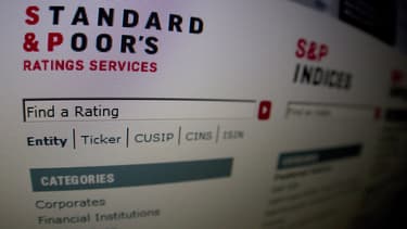 L'agence Standard and Poor's maintient la note de la France mais révision se prévision, de "stable" à "négative".