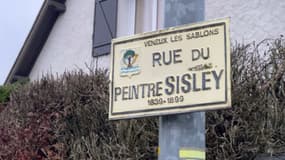 L'une des deux rues du peintre Sisley, à Moret-Loing-et-Orvanne, 
