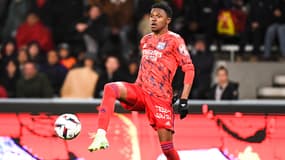 Jeffinho lors de Toulouse-OL en avril 2023