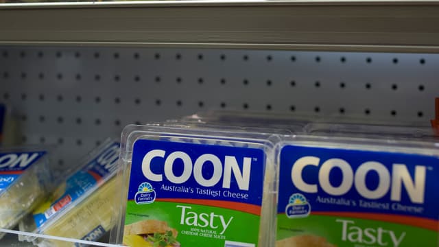 La marque "Coon" dans un rayon de supermarché.