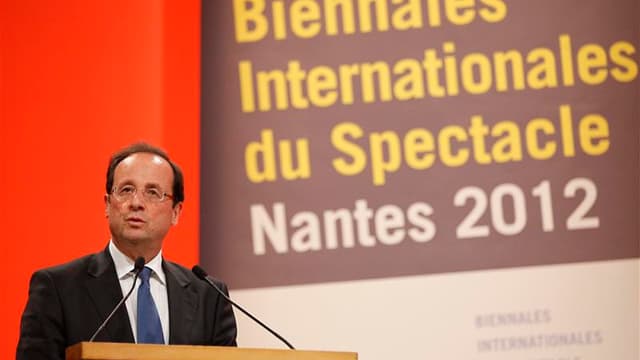 Lors d'un discours prononcé dans le cadre des Biennales internationales du spectacle, à Nantes, François Hollande a annoncé sa volonté de faire participer financièrement les acteurs de l'économie numérique à la création artistique, modifiant le système ac
