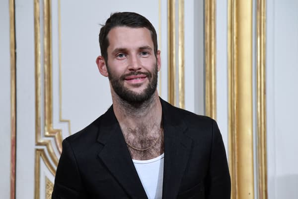 Simon Porte Jacquemus 