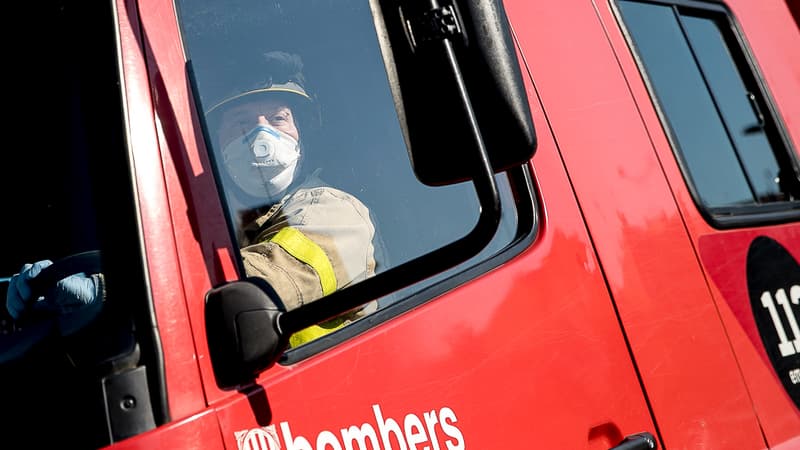 Cinq morts et quatre blessés dans l'incendie d'un immeuble en Catalogne