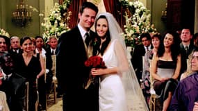 Chandler et Monica dans Friends