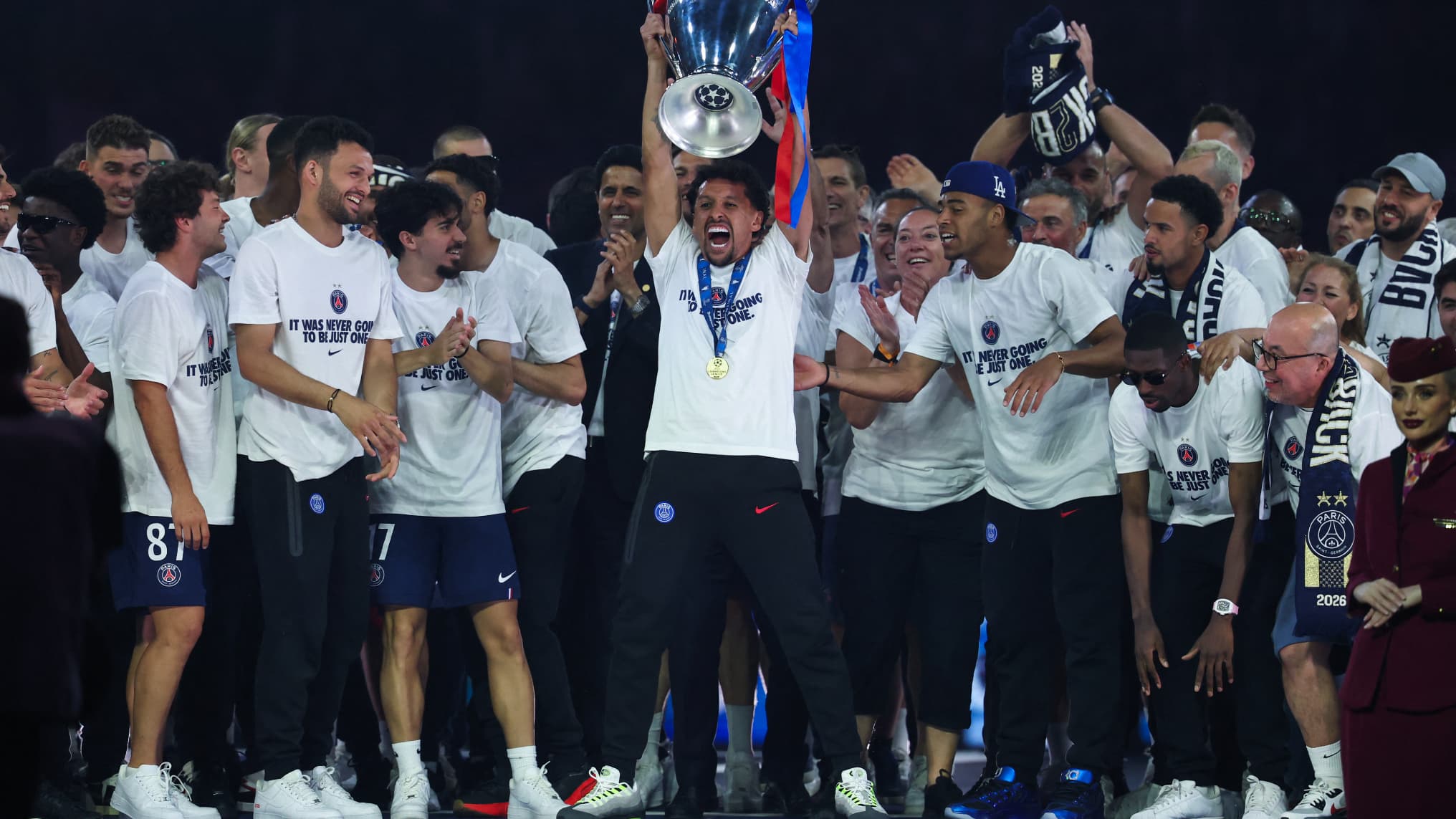 PSG: από τη Βουδαπέστη στο Parc des Princes μέσω των Ηλυσίων, ιστορία μιας ημέρας εξαιρετικών εορτασμών μετά τη δεύτερη στέψη στο Champions League