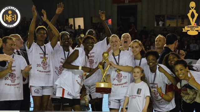 Les joueuses de Villeneuve-d'Ascq championnes de France