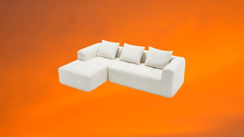 Cette enseigne solde le canapé d’angle en velours, cette occasion ne se représentera pas ! 