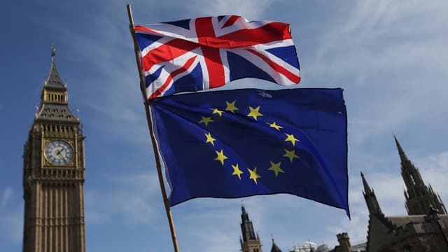 Le Royaume-Uni devra payer une facture comprise entre 55 et 60 milliards d'euros pour sortir de l'UE. 