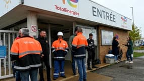 Sur le site TotalEnergies de Mardyck, près de Dunkerque, le 13 octobre 2022