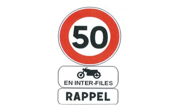 Panneau complémentaire inter-files Panneau complémentaire inter-files