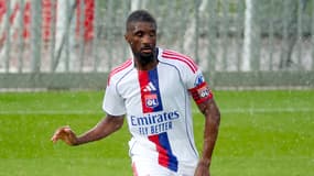 Clinton Mata avec l'OL lors d'un match amical, le 19 juillet 2025