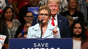 Donald Trump fait campagne en Alaska pour l'ancienne gouverneure Sarah Palin après la mort soudaine du Républicain Don Young, le 9 juillet 2022