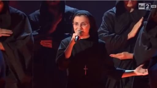 Soeur Cristina est finaliste de The Voice Italie