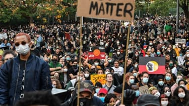 Défilé contre les inégalités raciales le 5 juin 2020 à Sydney.
