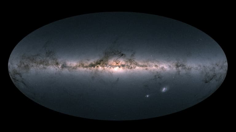 Vue de la Voie lactée et de galaxies voisines, réalisée avec l'observation de presque 1,7 milliards d'étoiles par le satellite Gaia