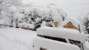 Importantes chutes de neige dans les Hautes-Pyrénées. - Témoins BFMTV