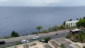 Des riverains se plaignent du bruit des voitures et motos sur le boulevard Maeterlinck à Nice.