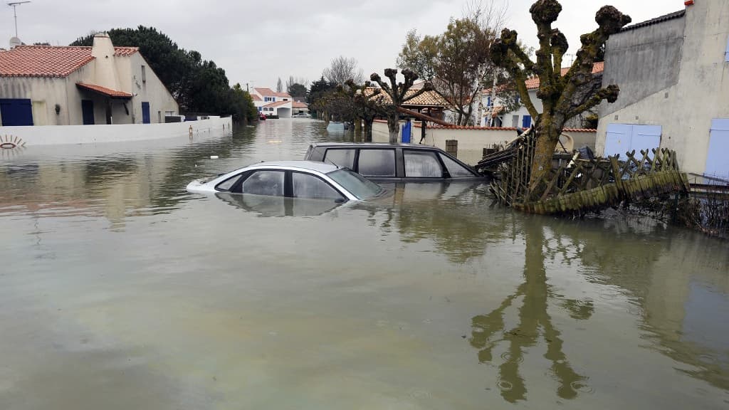 Les conséquences de la tempête Xynthia, en France, en 2010. 