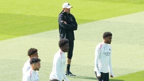 L'entraîneur du PSG Luis Enrique à l'entraînement sur le Campus de Poissy, 6 mai 2025