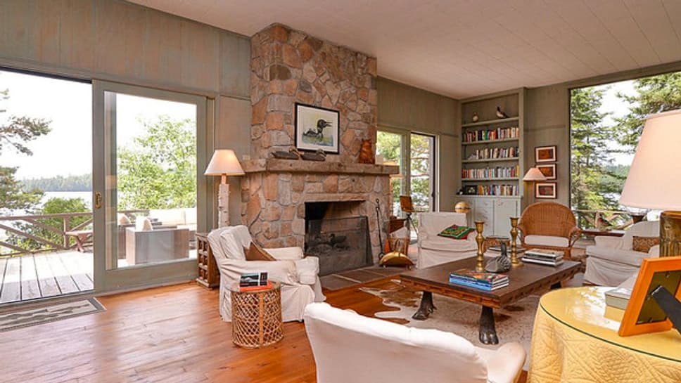 Sotheby's Realty.CA Sotheby's Realty.CA