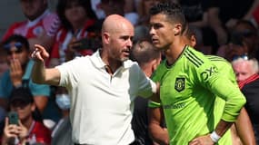 Erik ten Hag et Cristiano Ronaldo lors du match entre United et Southampton, le 27 août 2022.